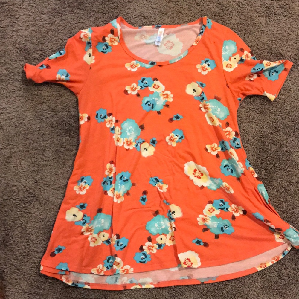 LuLaRoe Perfect Tee